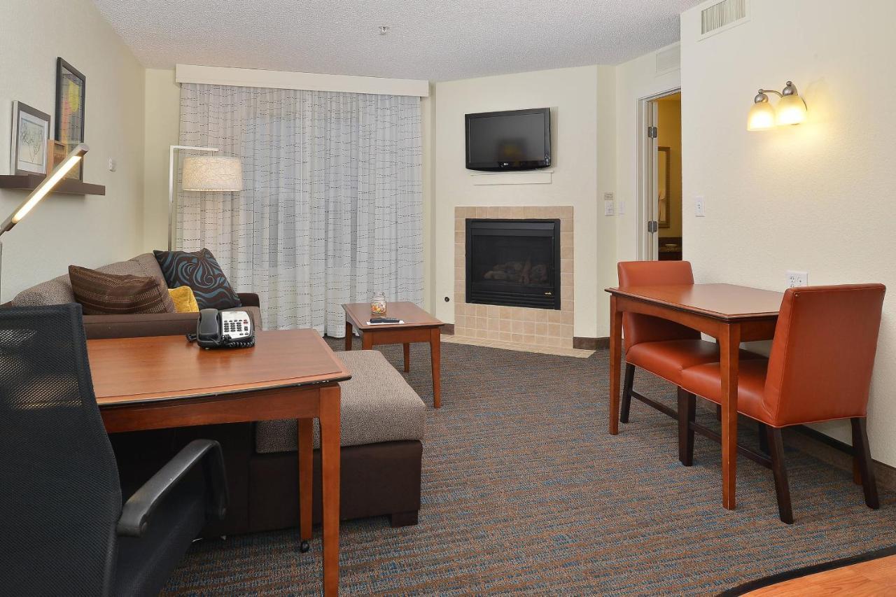 Residence Inn By Marriott Loveland Fort Collins Экстерьер фото